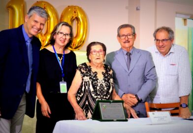 Legislativo osasquense celebra centenário de dona Sebastiana