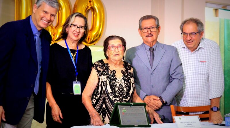 Legislativo osasquense celebra centenário de dona Sebastiana