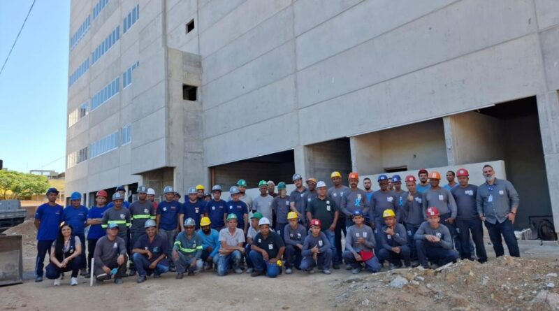 Prefeitura de Jandira promove ação com colaboradores da obra do novo Hospital & Maternidade