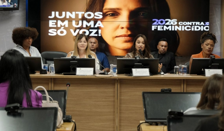 Sessão solene promove reflexão sobre o enfrentamento ao feminicídio