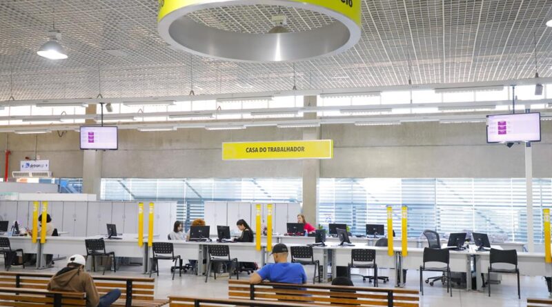 Casa do Trabalhador oferece 16 vagas de emprego a partir desta terça (12)