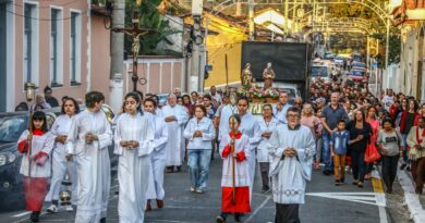 Santana de Parnaíba promove a Festa da Padroeira Santa Ana no próximo domingo (26) com programação religiosa e cultural
