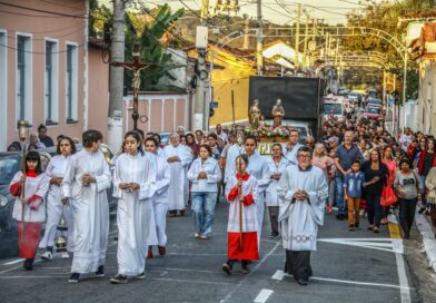 Santana de Parnaíba promove a Festa da Padroeira Santa Ana no próximo domingo (26) com programação religiosa e cultural