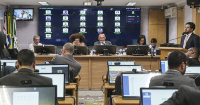 Câmara aprova quatro projetos na volta do recesso parlamentar