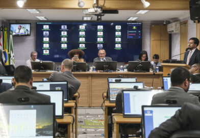 Câmara aprova quatro projetos na volta do recesso parlamentar