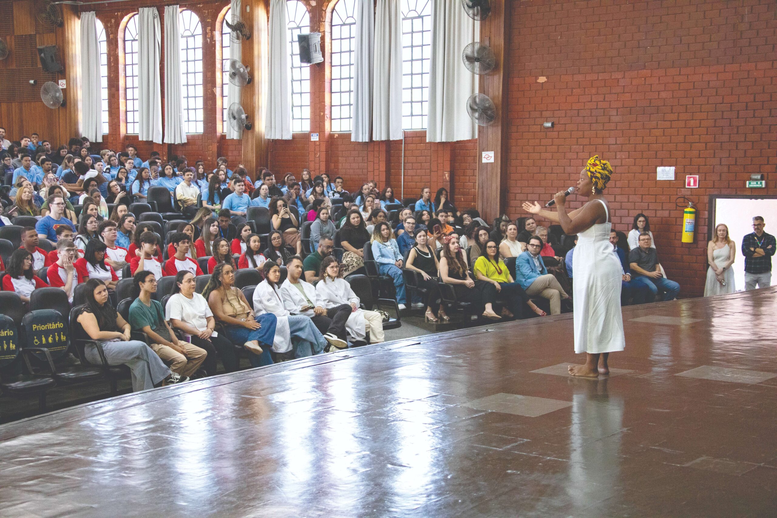 Educadores de Santana de Parnaíba participam de atividades sobre conscientização étnico-racial
