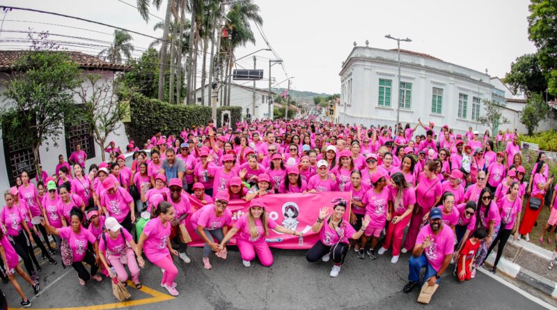 Santana de Parnaíba reforça prevenção ao câncer de mama com campanha Outubro Rosa