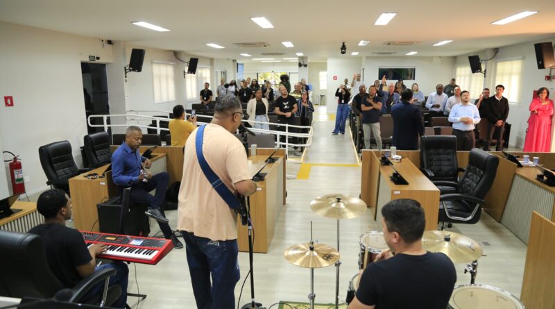 Ginástica rítmica de Osasco garante títulos no Estadual de Trios e Conjuntos