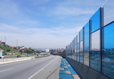 Concessionária Rodoanel Oeste inicia implantação de 8 km de barreiras acústicas na SP-021